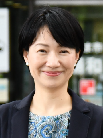 阿部千雅